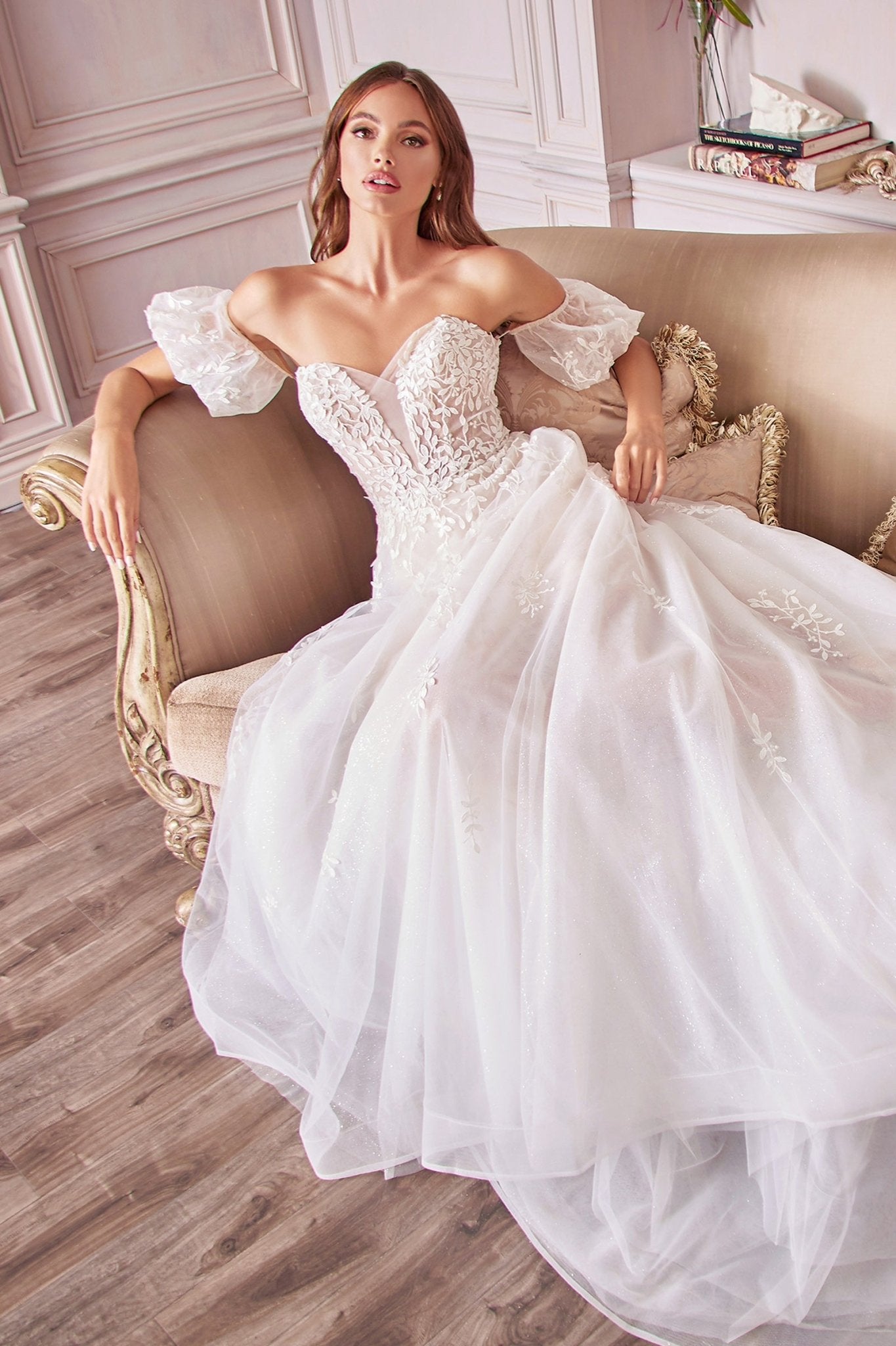 A1014 - Andrea Leo Couture