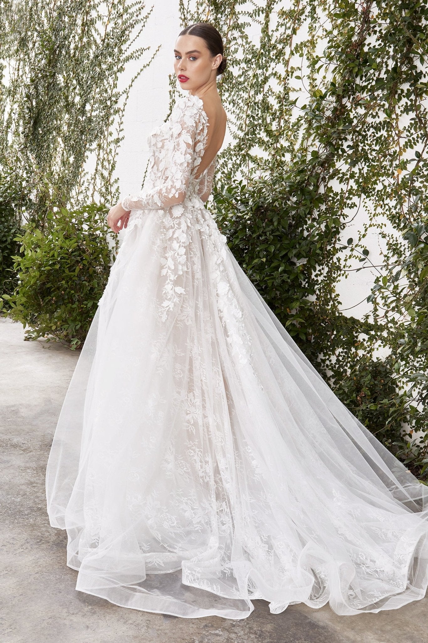 A1067W - Andrea Leo Couture