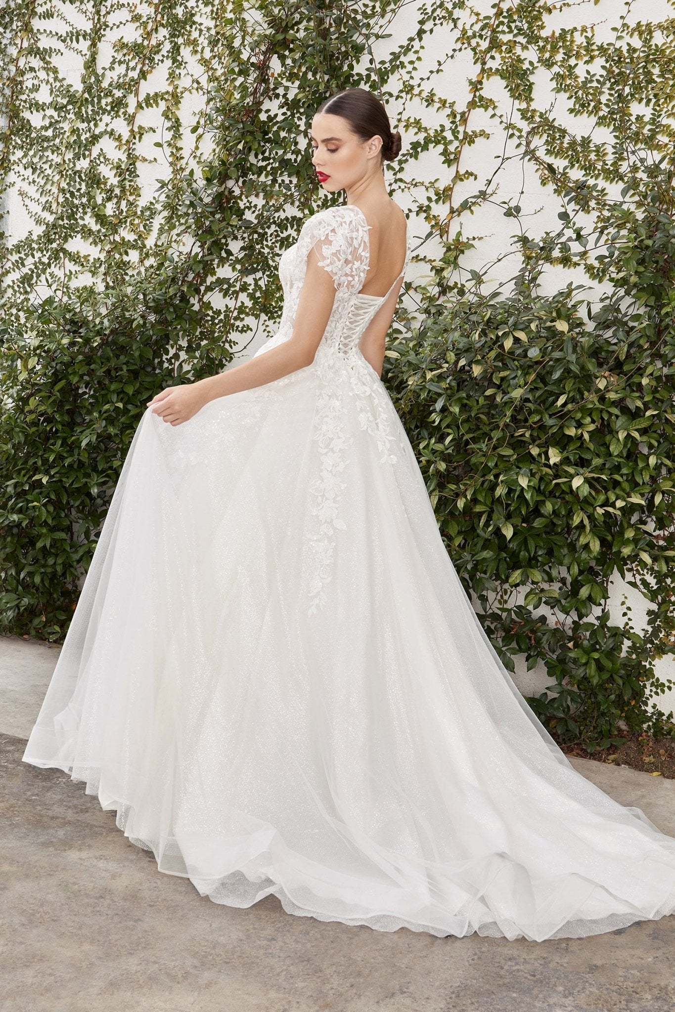 A1082W - Andrea Leo Couture