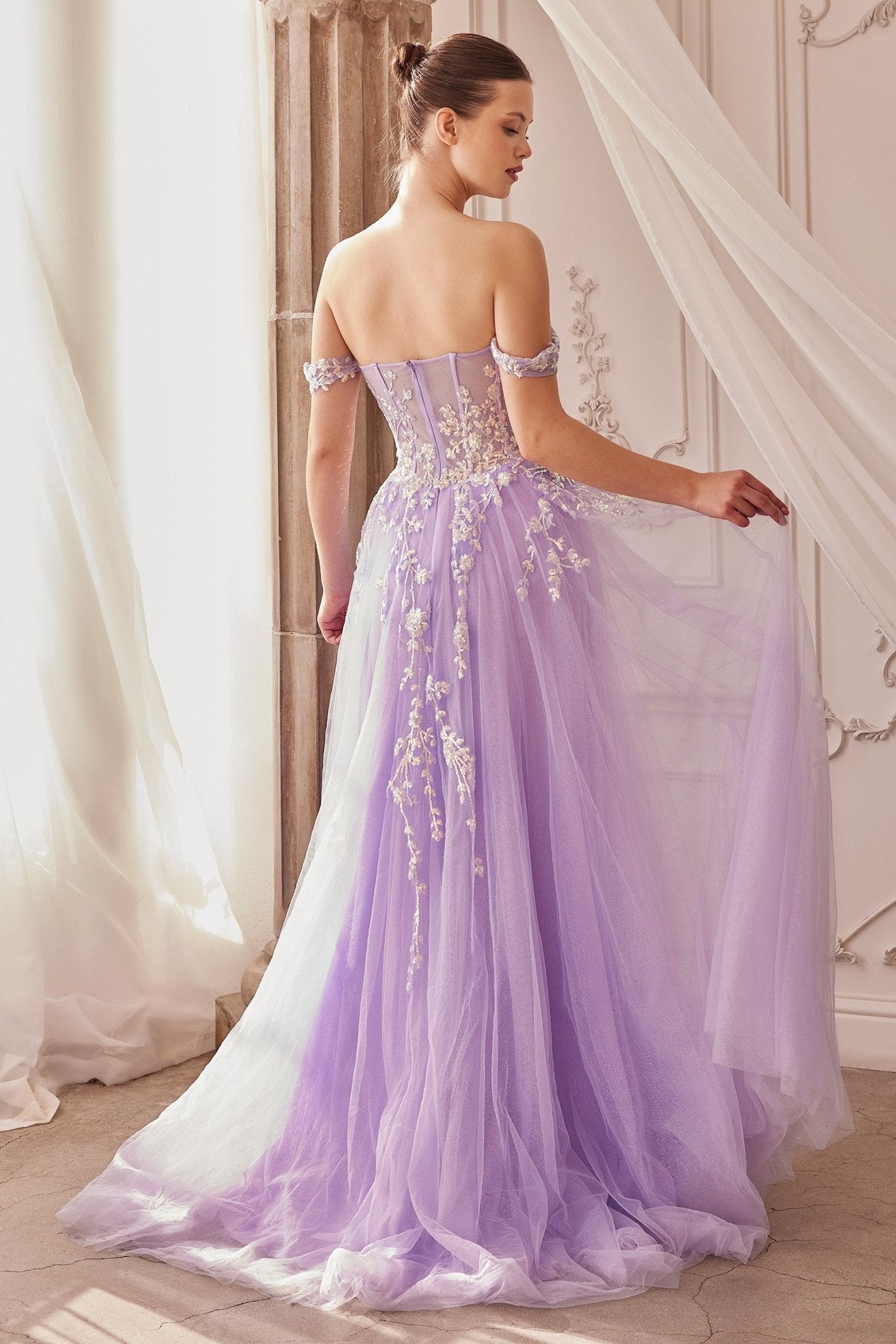 A1209 - Andrea Leo Couture