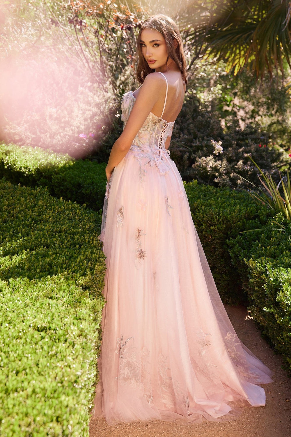 A1330 - Andrea Leo Couture