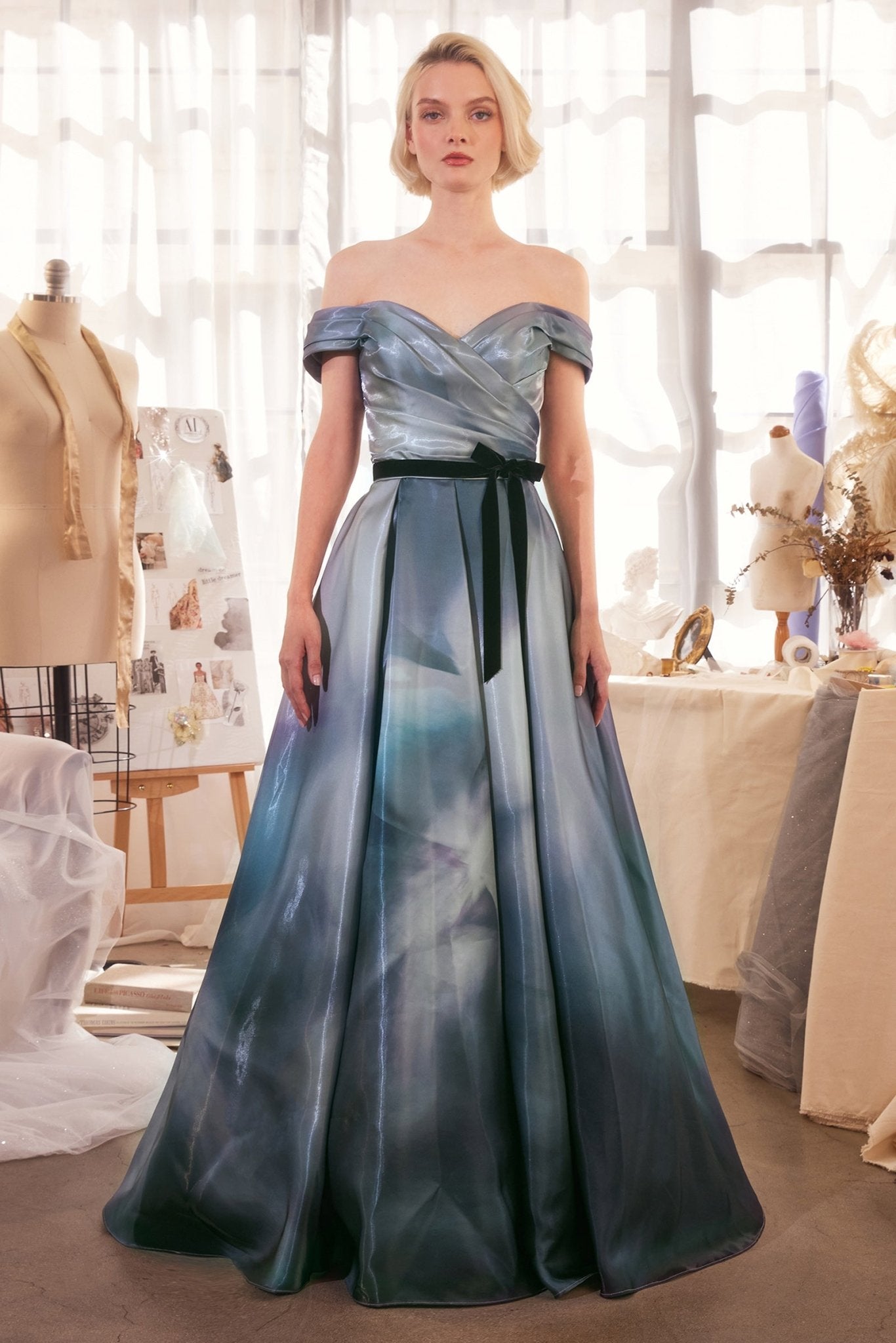 A1431 - Andrea Leo Couture