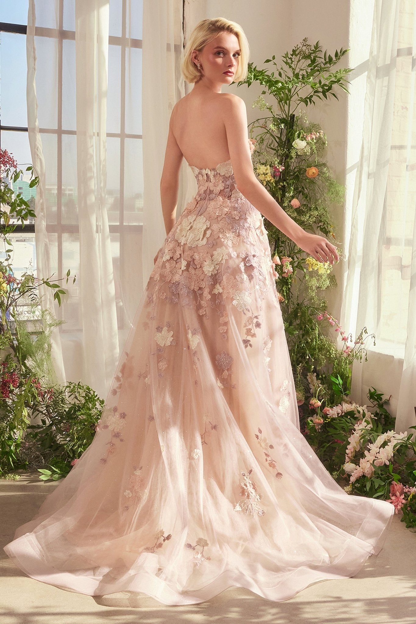 A1453 - Andrea Leo Couture