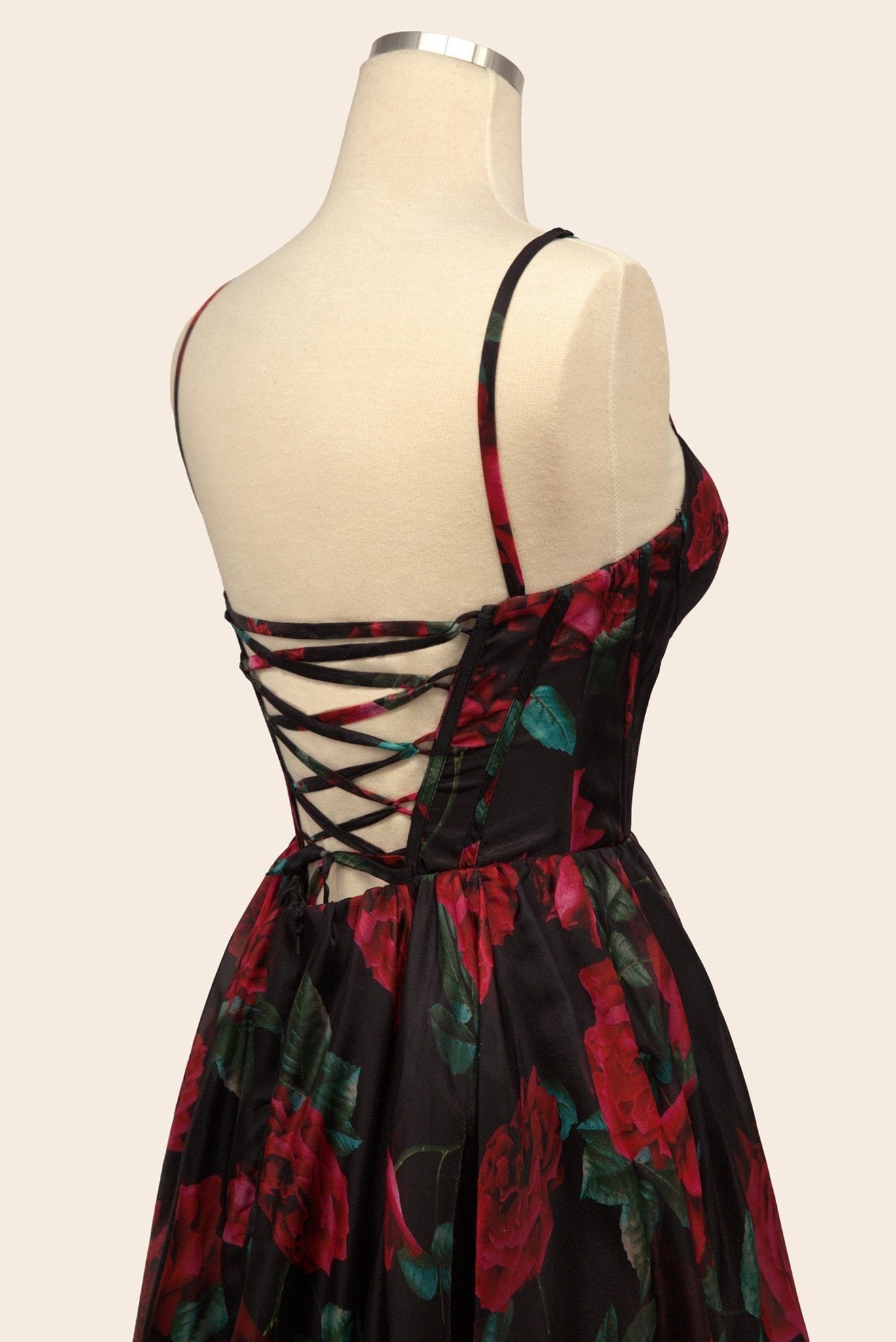A1465 - Andrea Leo Couture