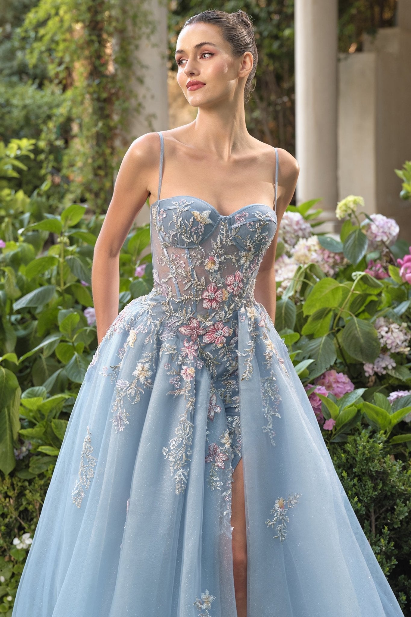 A1490 - Andrea Leo Couture