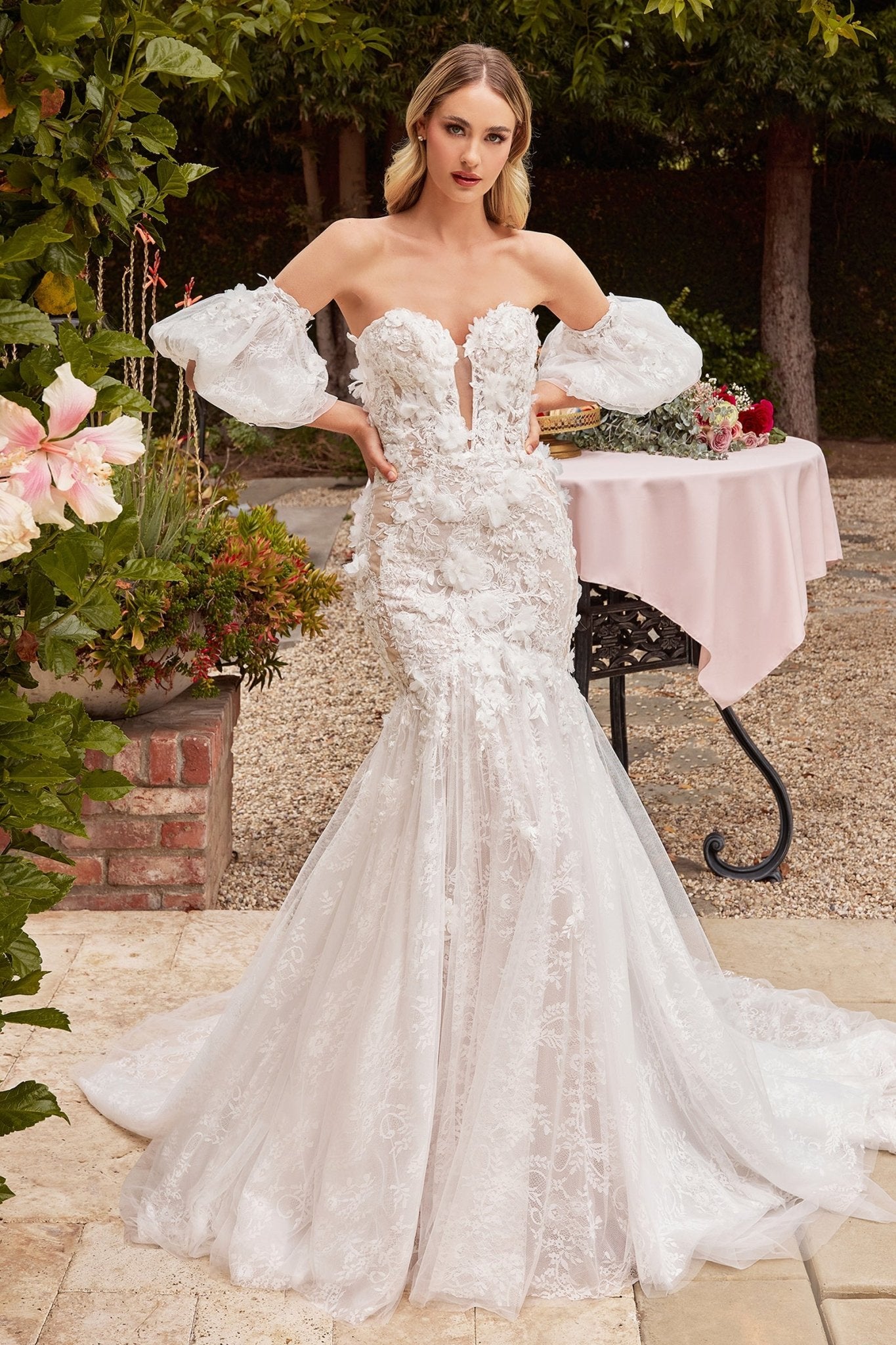 CDS434W - Andrea Leo Couture