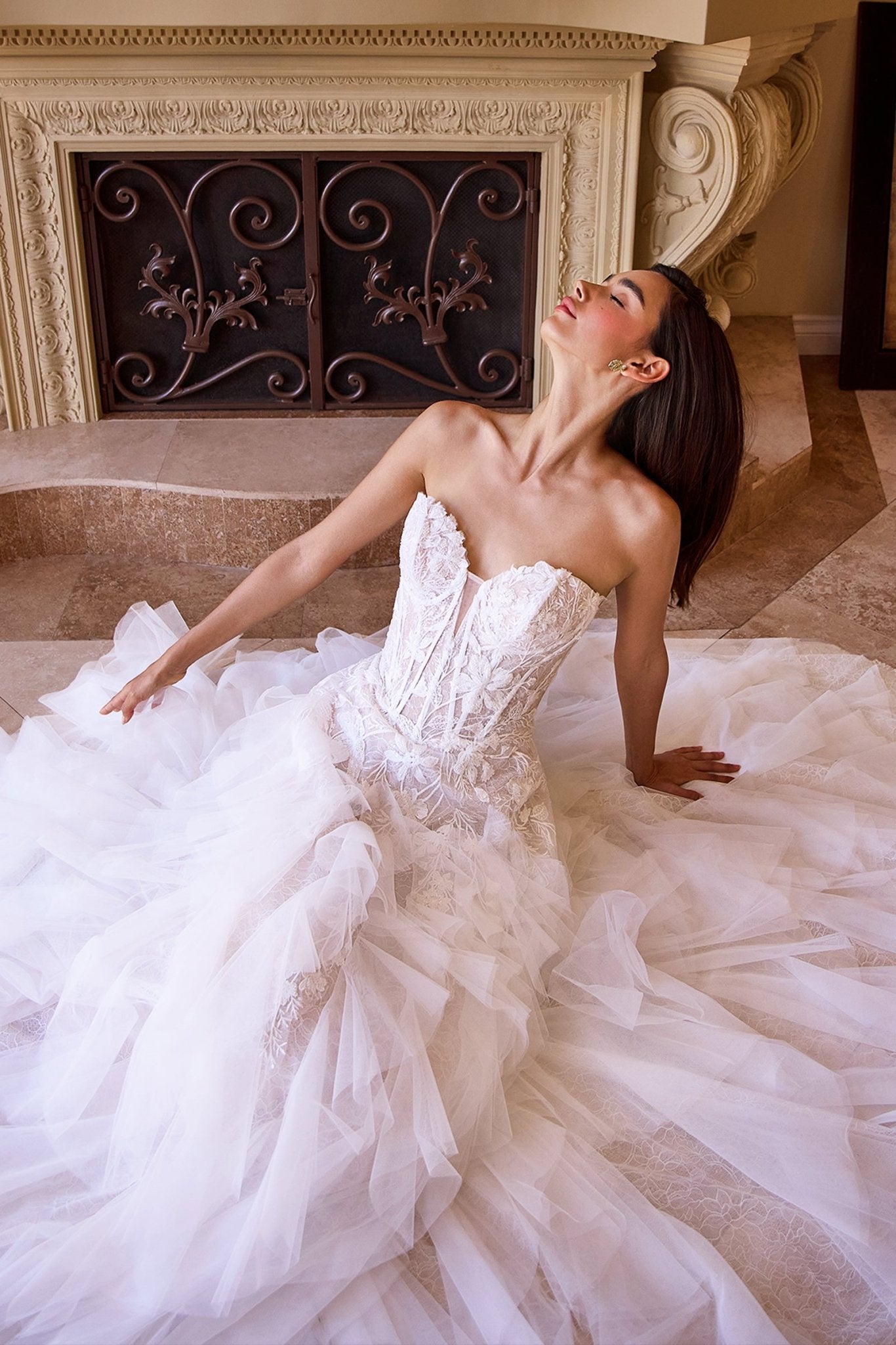 WL016 - Andrea Leo Couture