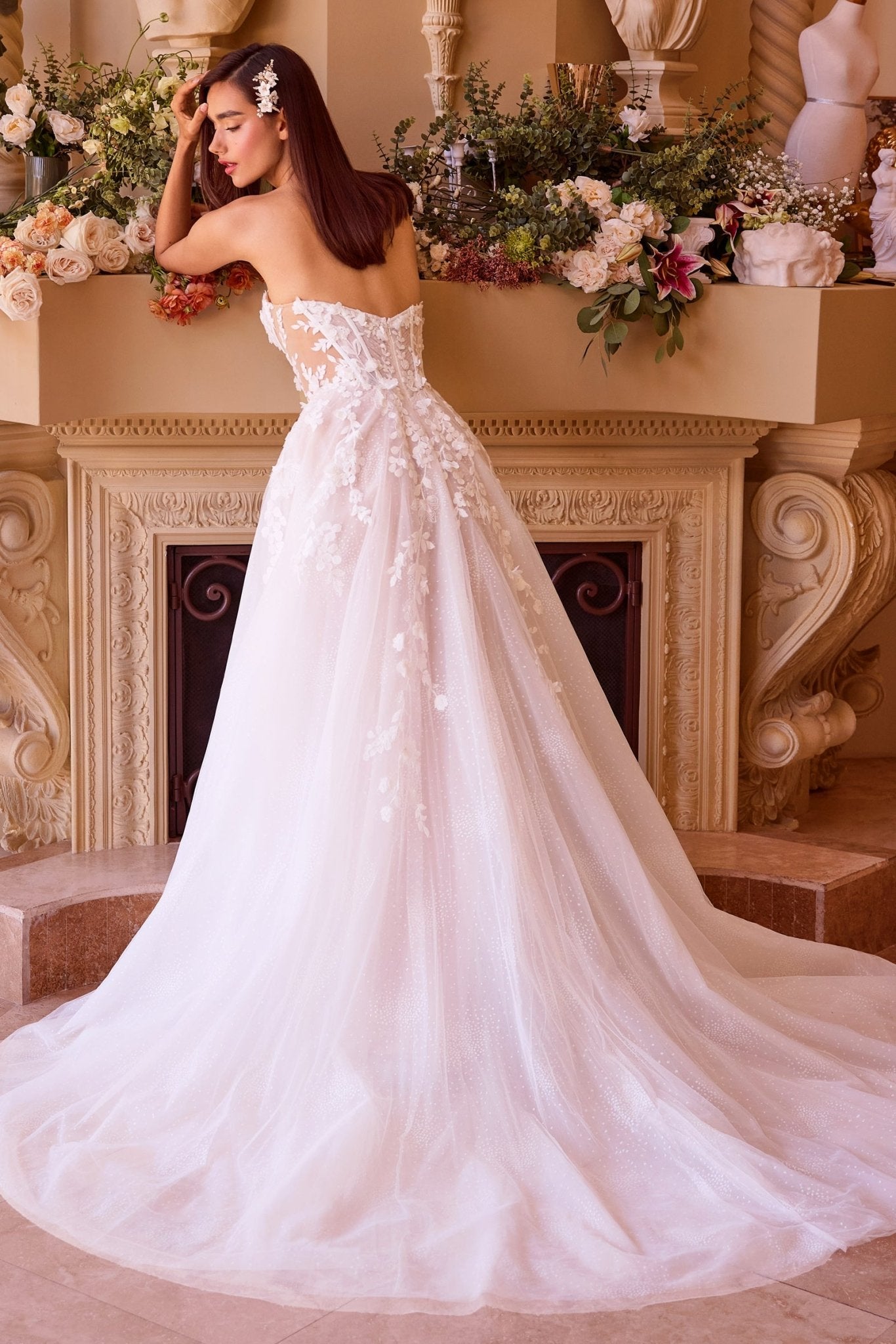 WL032 - Andrea Leo Couture