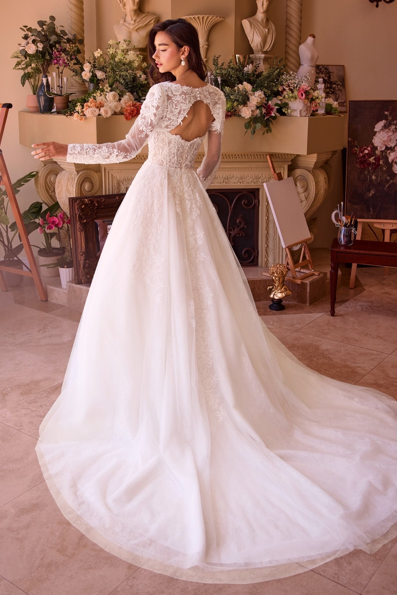 WL037 - Andrea Leo Couture