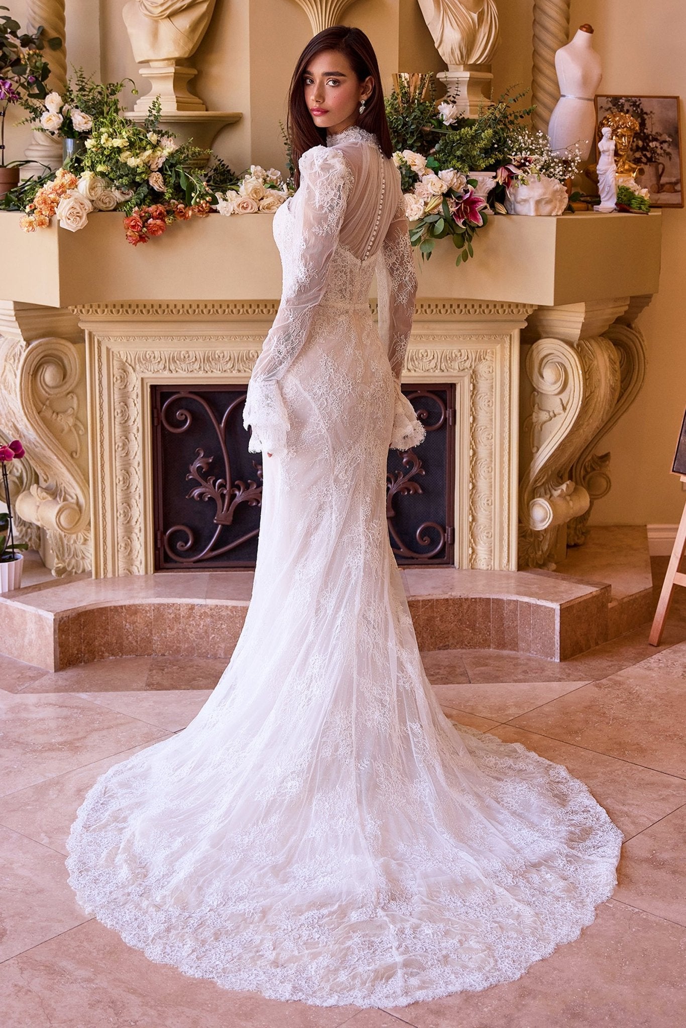 WL042 - Andrea Leo Couture