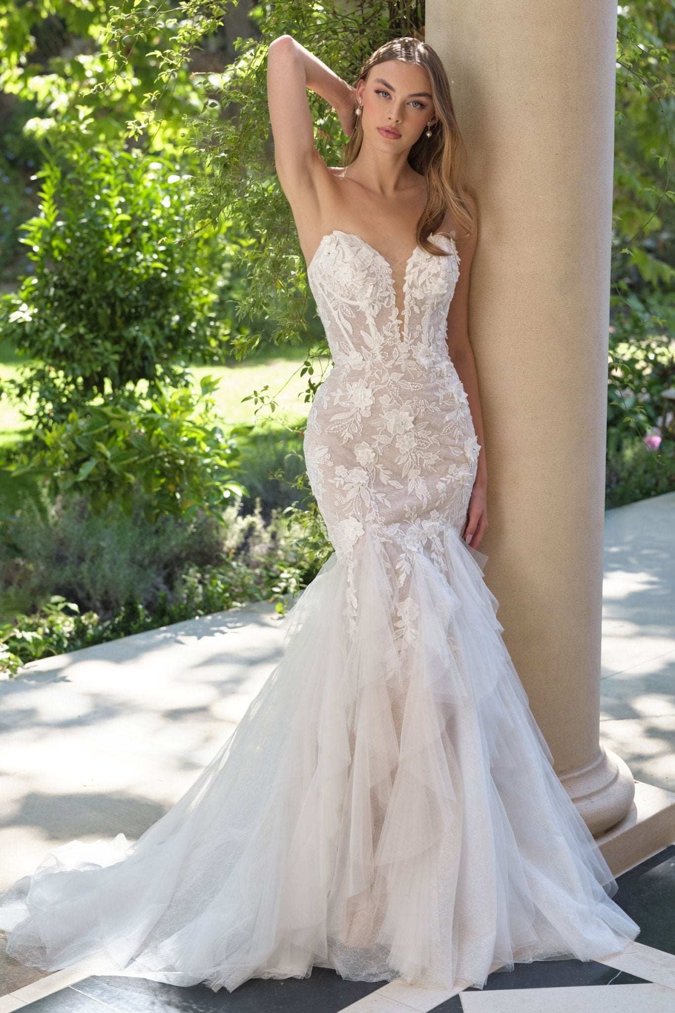 WL062 - Andrea Leo Couture