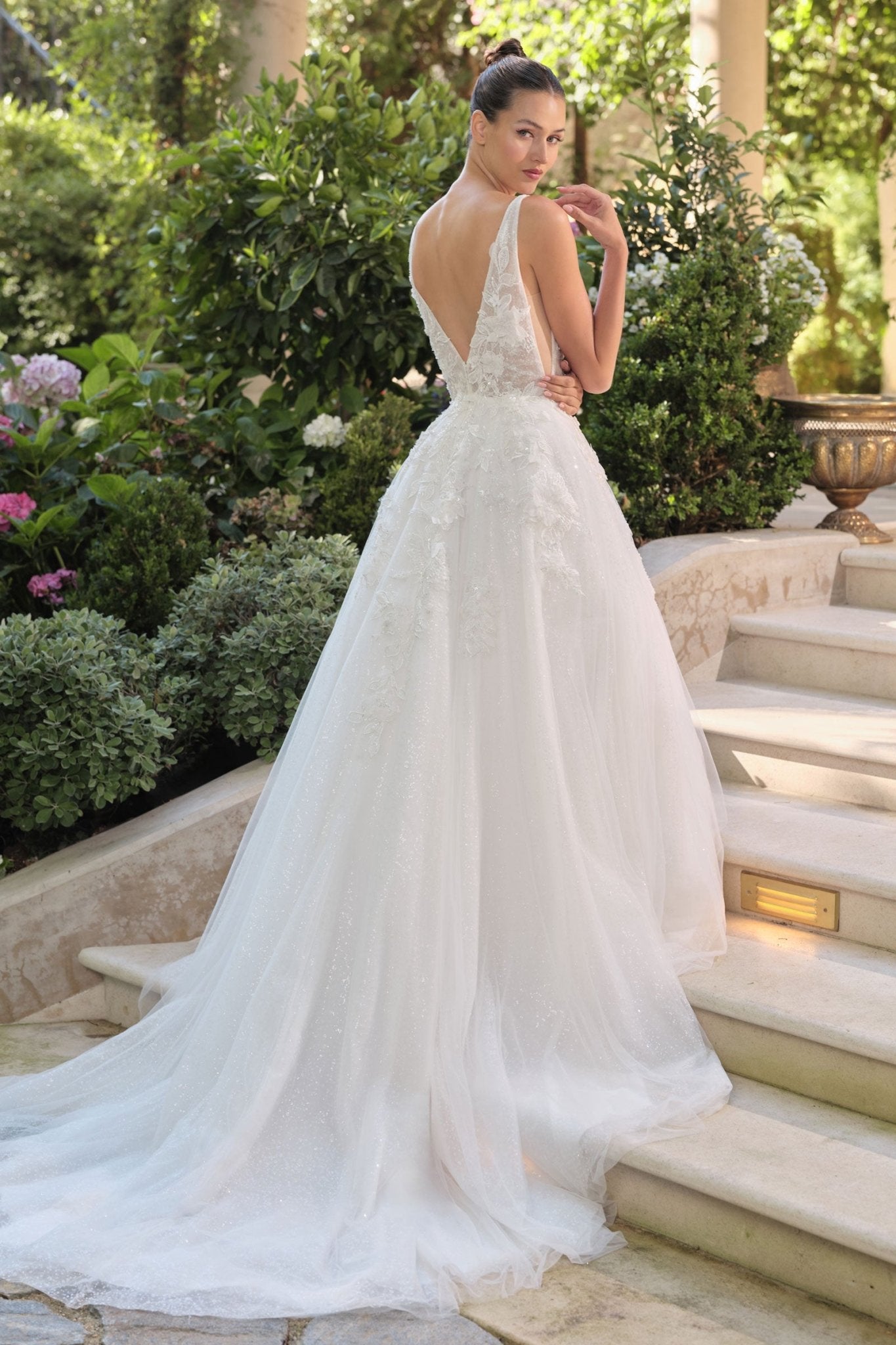 WL064 - Andrea Leo Couture