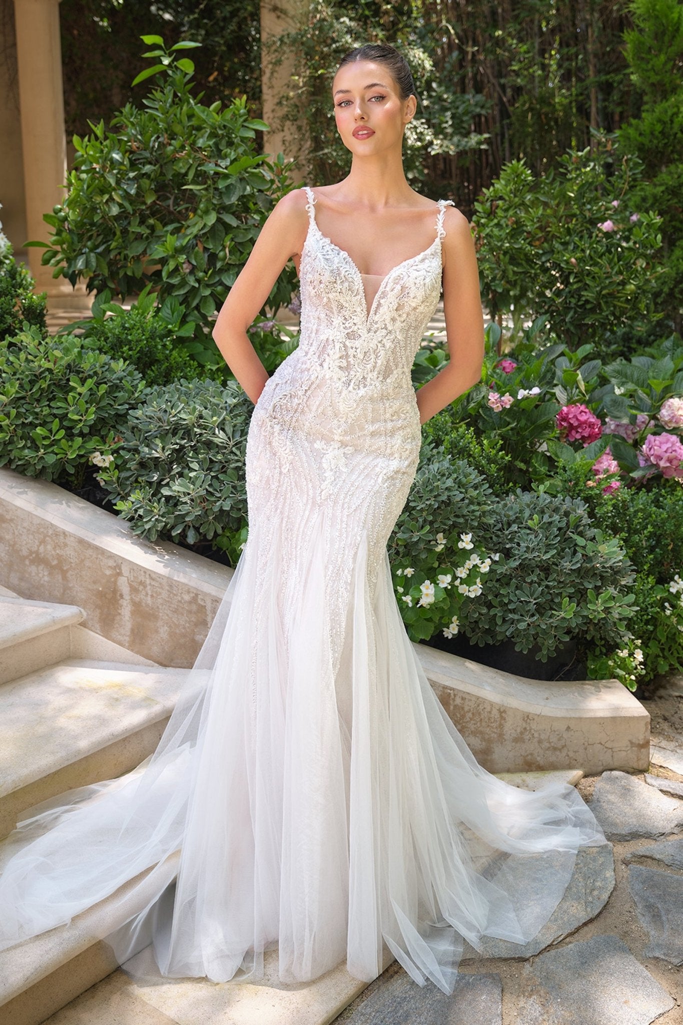WL066 - Andrea Leo Couture