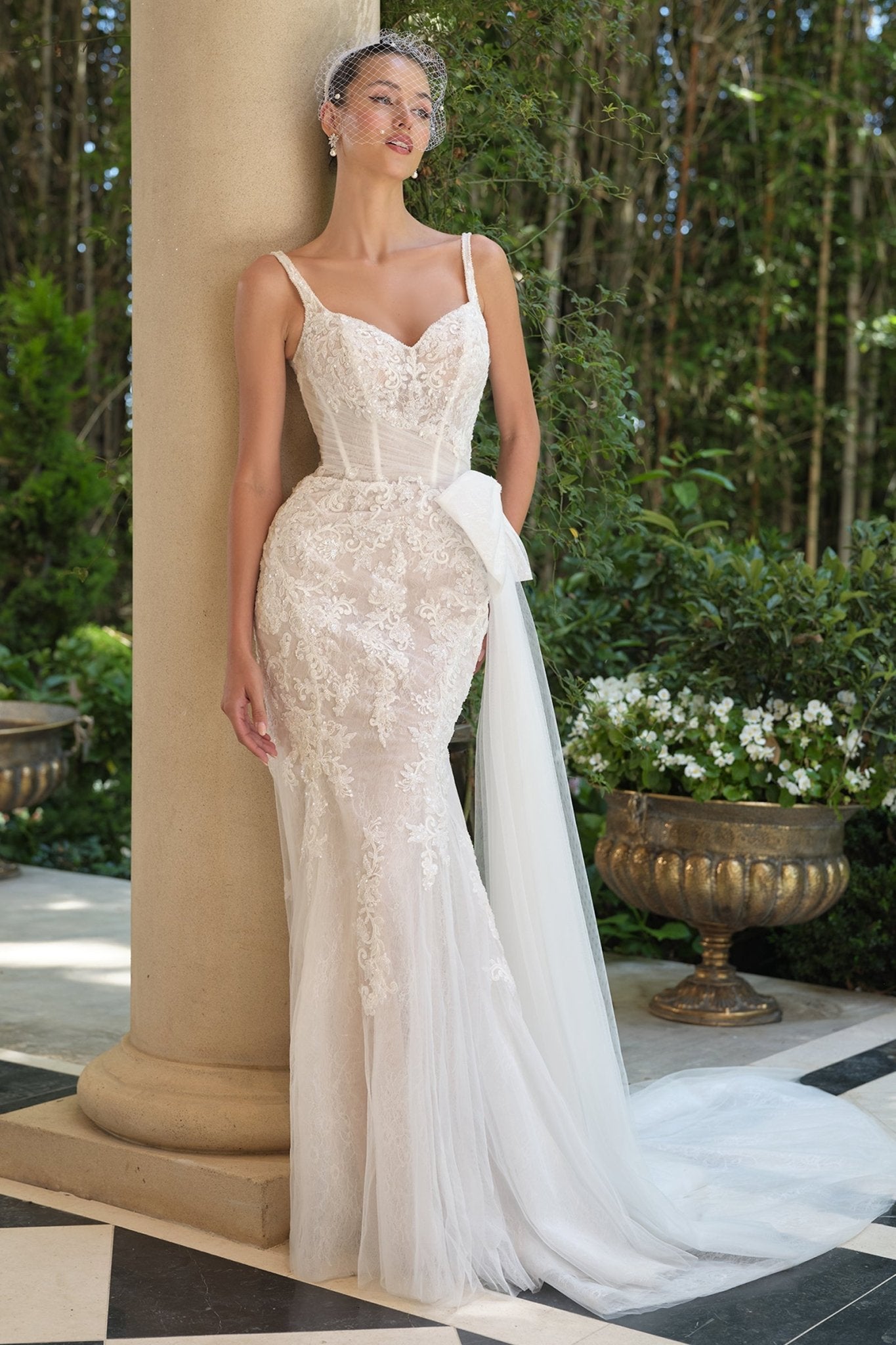 WL068 - Andrea Leo Couture