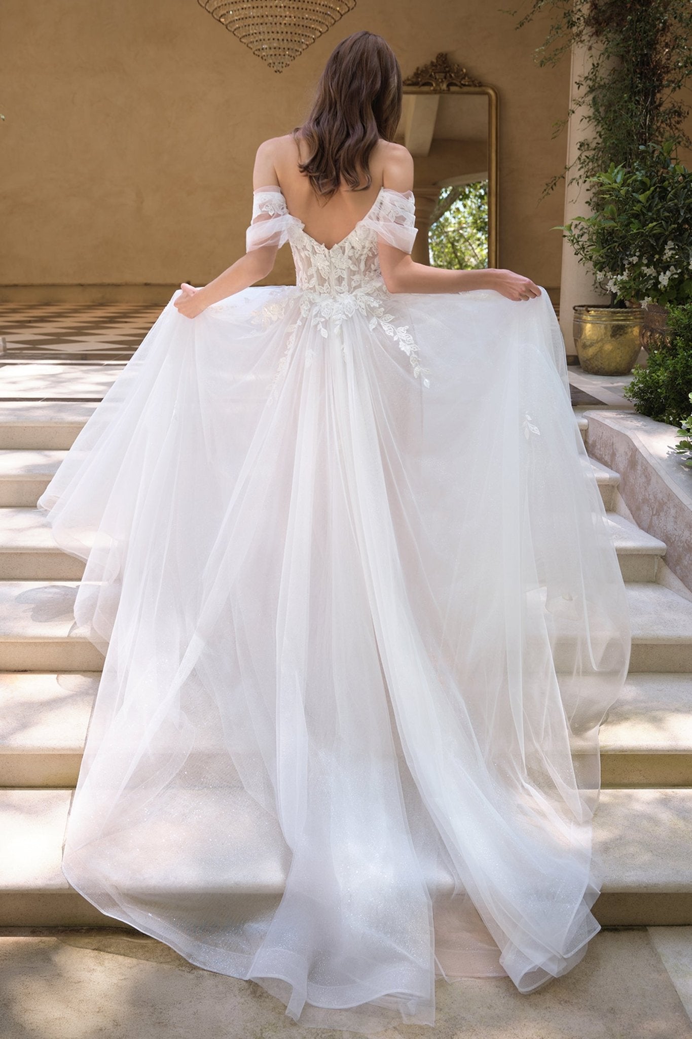 WL089 - Andrea Leo Couture