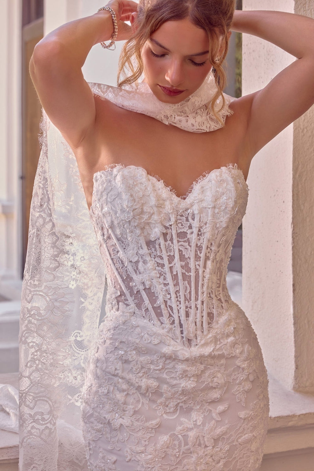 WL101 - Andrea Leo Couture