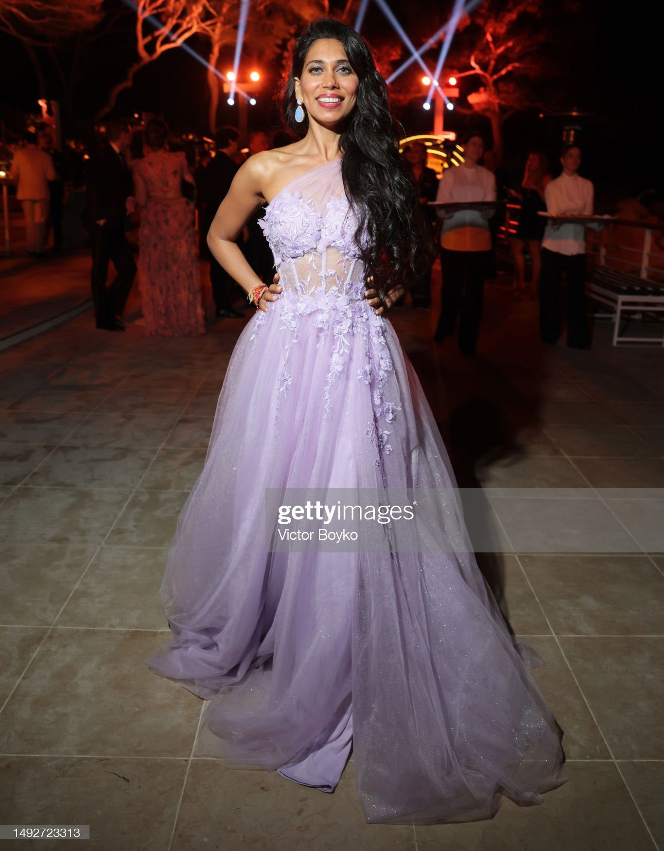 ACTRESS FAGUN THAKRAR | A1140 - Andrea Leo Couture