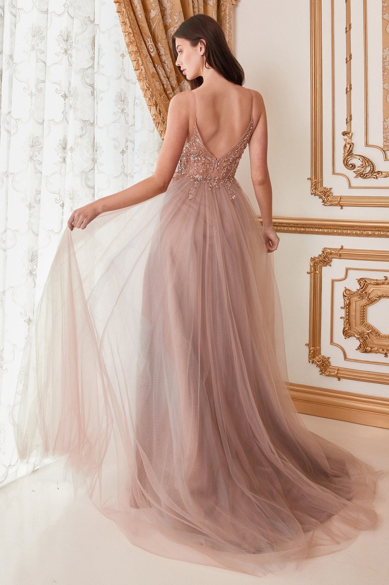 A0672 - Andrea Leo Couture