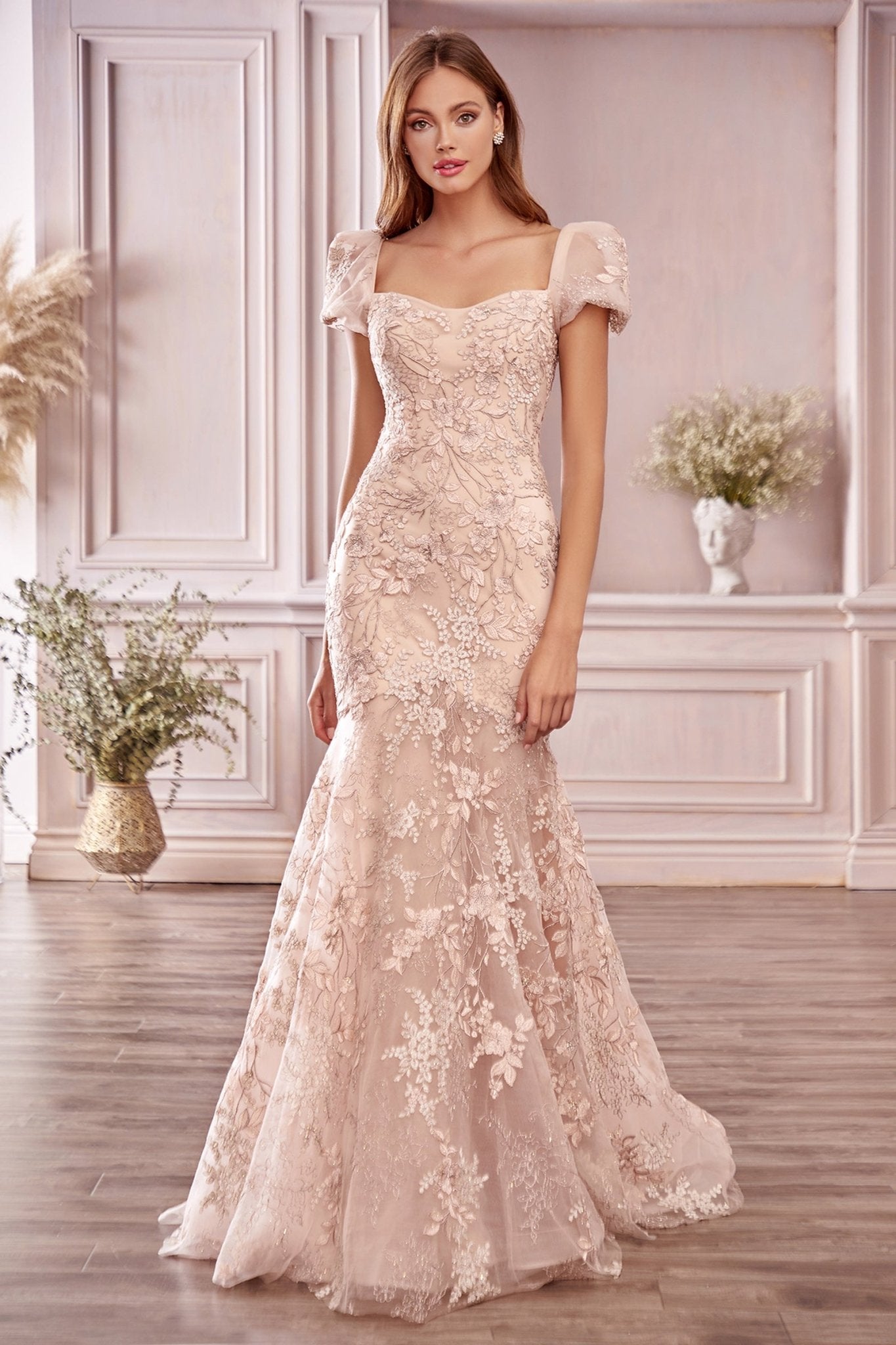 A1025 - Andrea Leo Couture