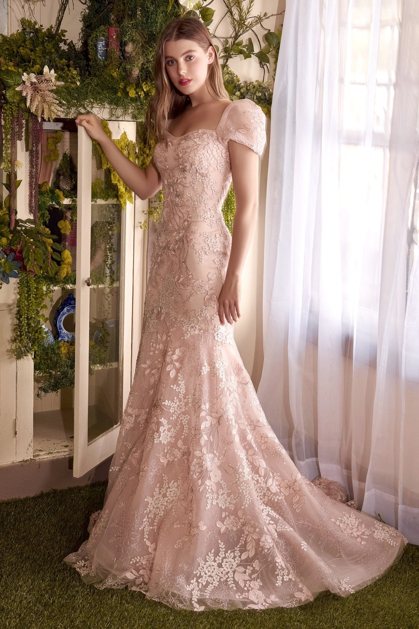 A1025 - Andrea Leo Couture