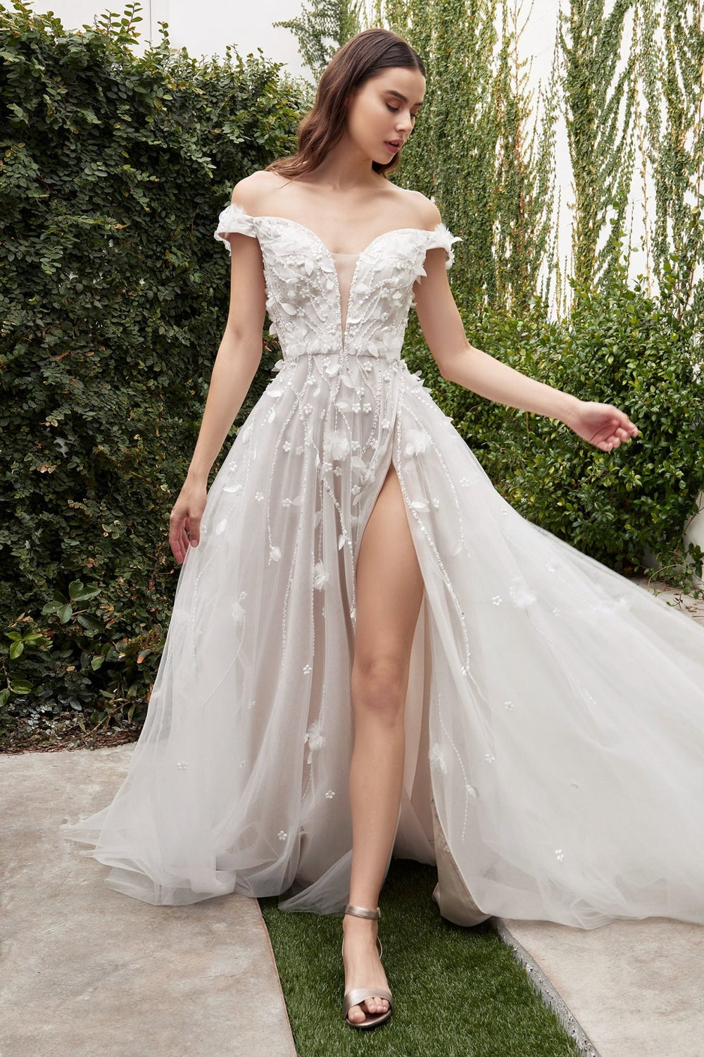 A1038W - Andrea Leo Couture