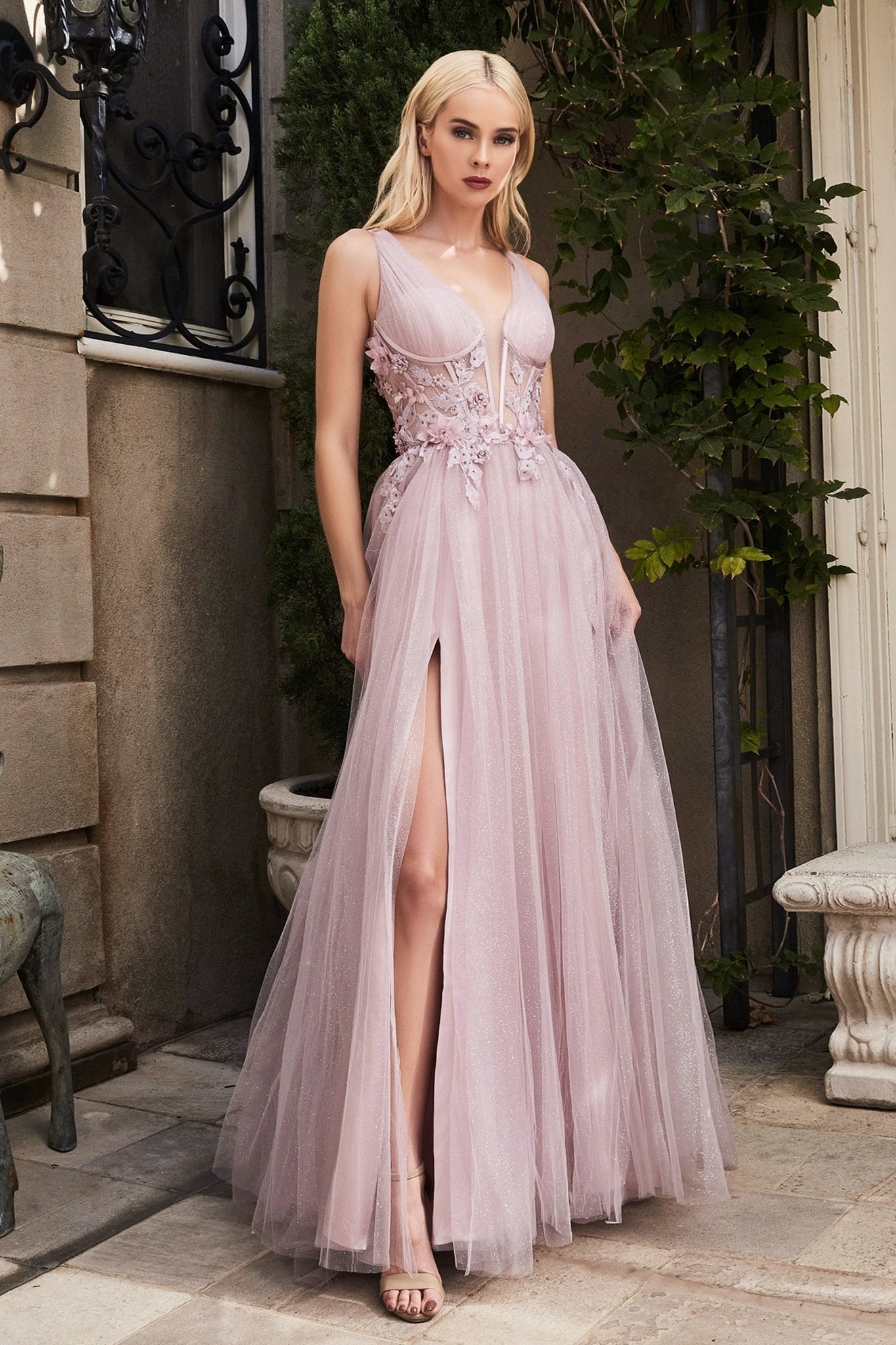 A1057 - Andrea Leo Couture