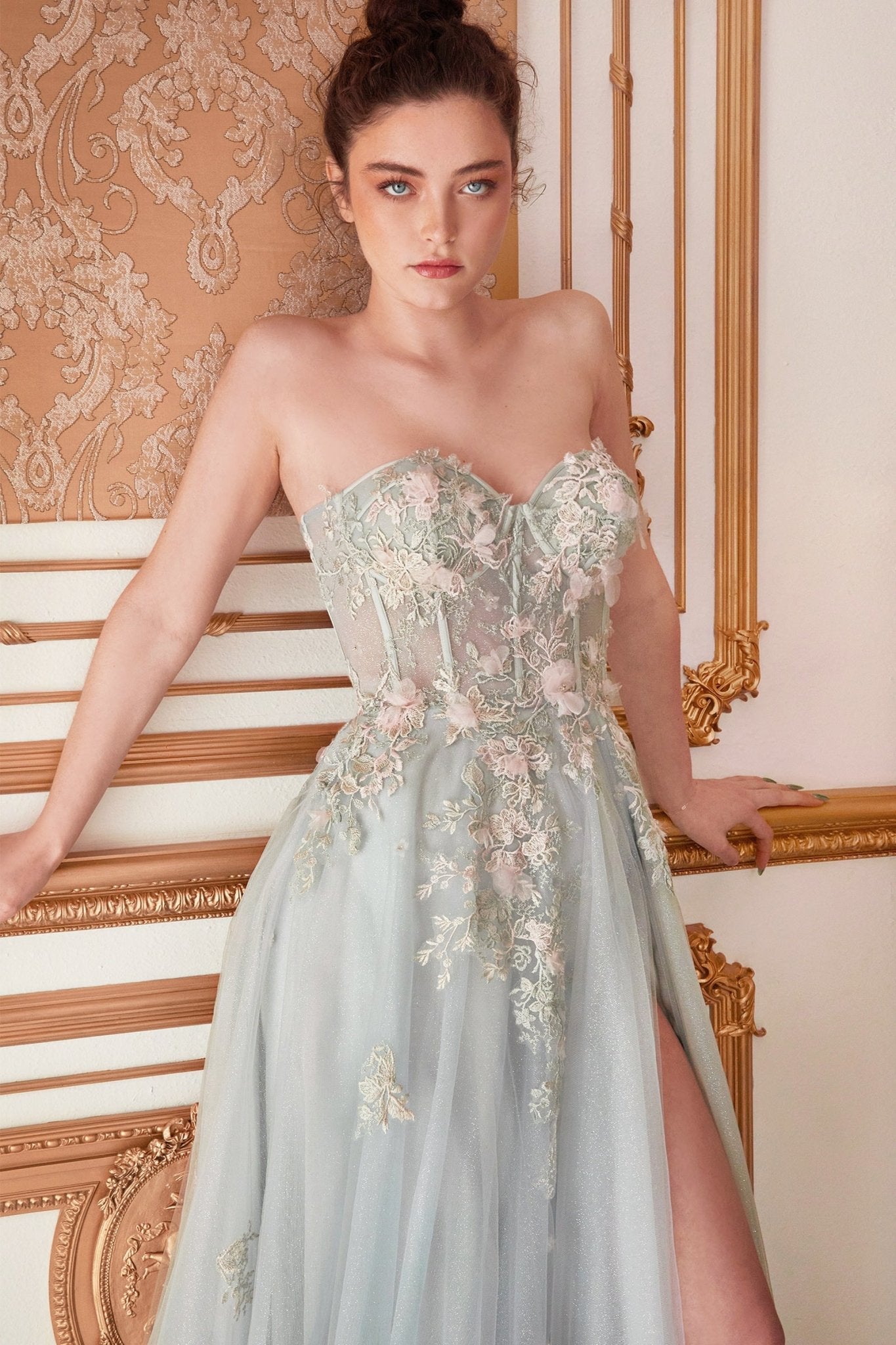 A1089 - Andrea Leo Couture