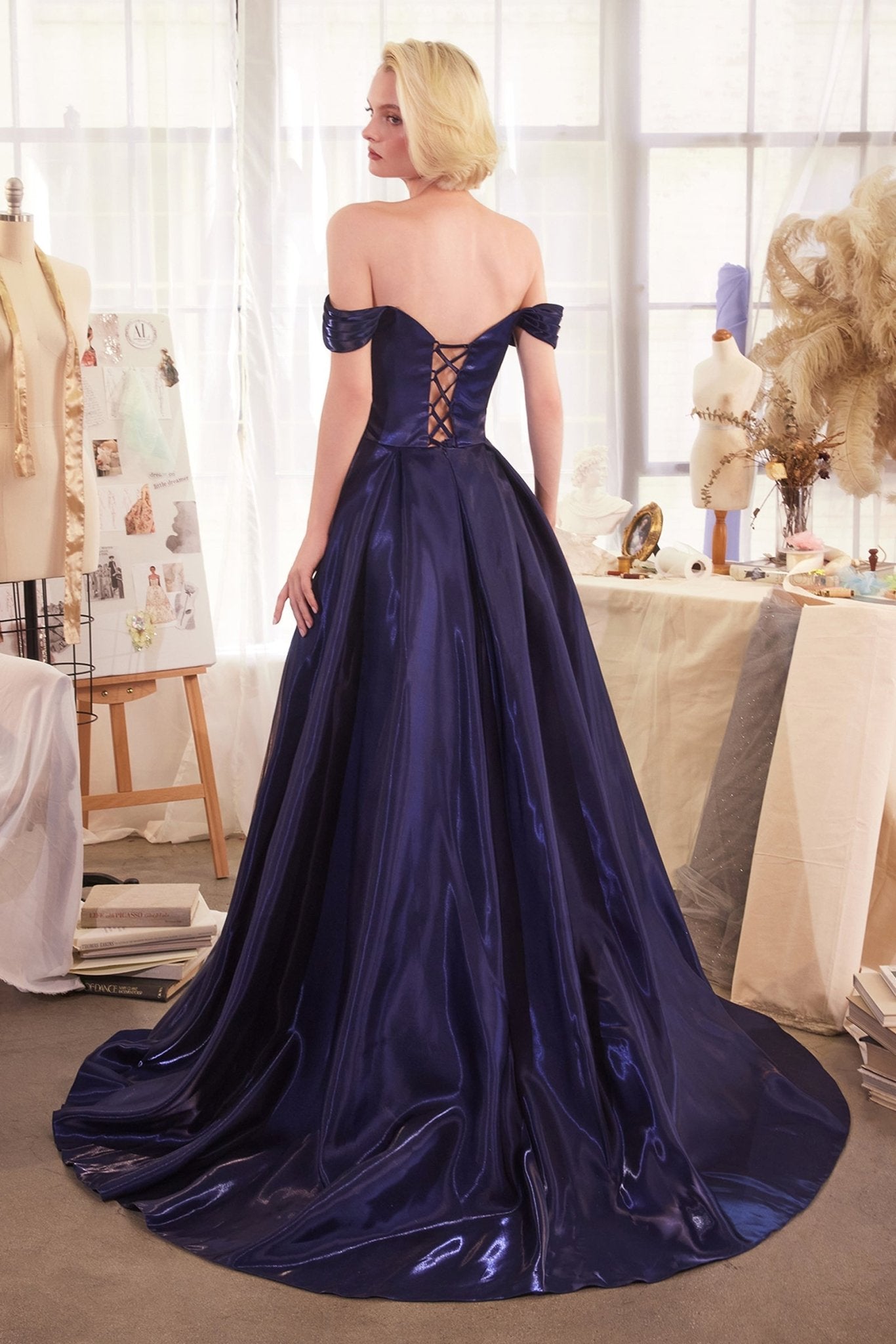 A1424 - Andrea Leo Couture