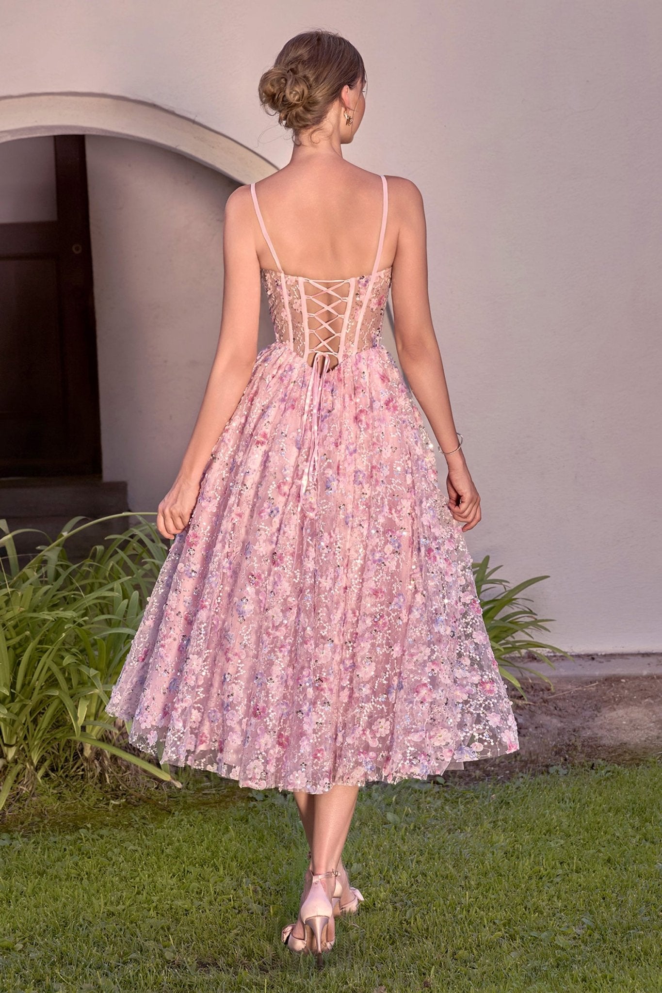 A1523 - Andrea Leo Couture