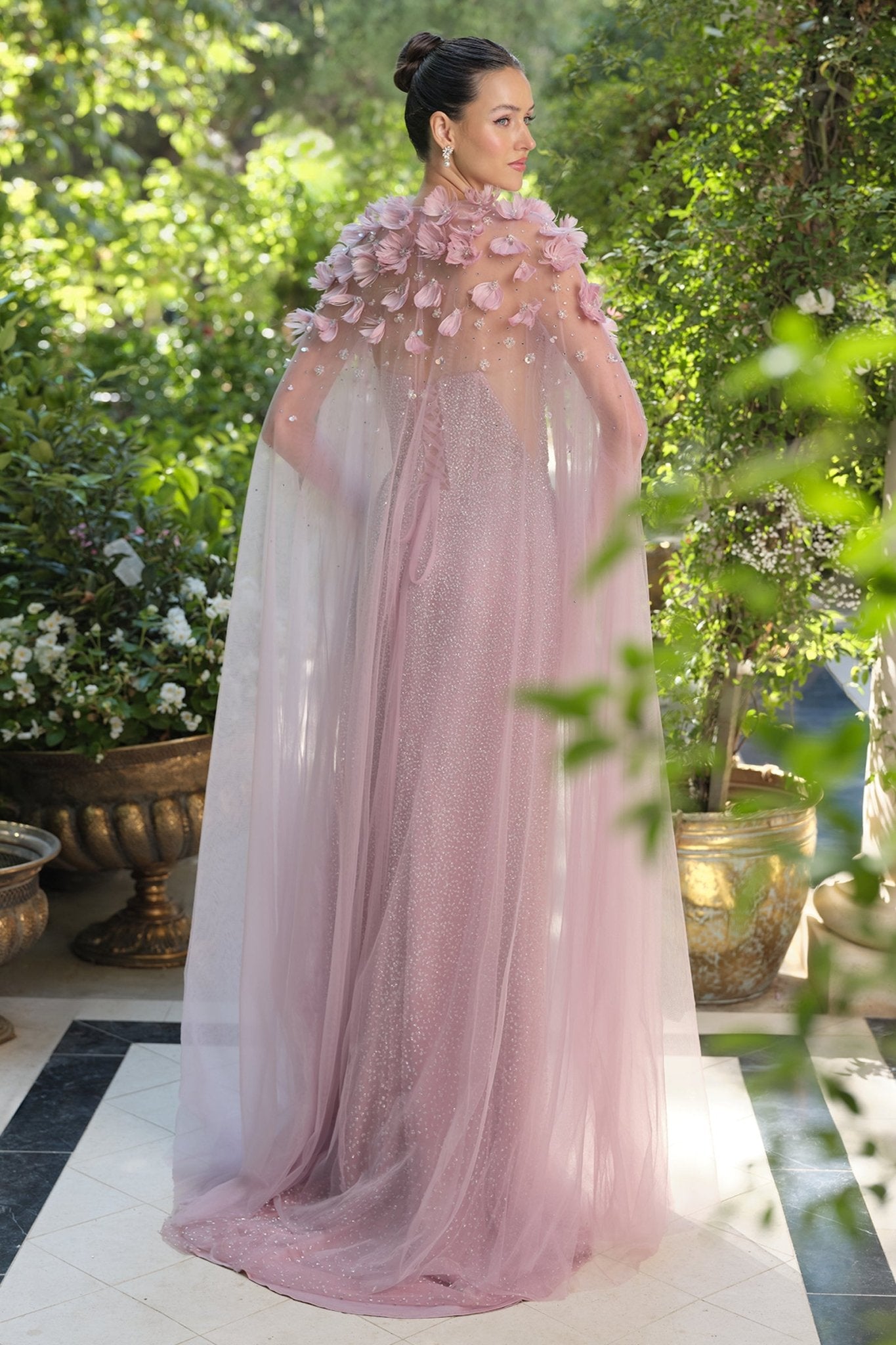 AA001 - Andrea Leo Couture