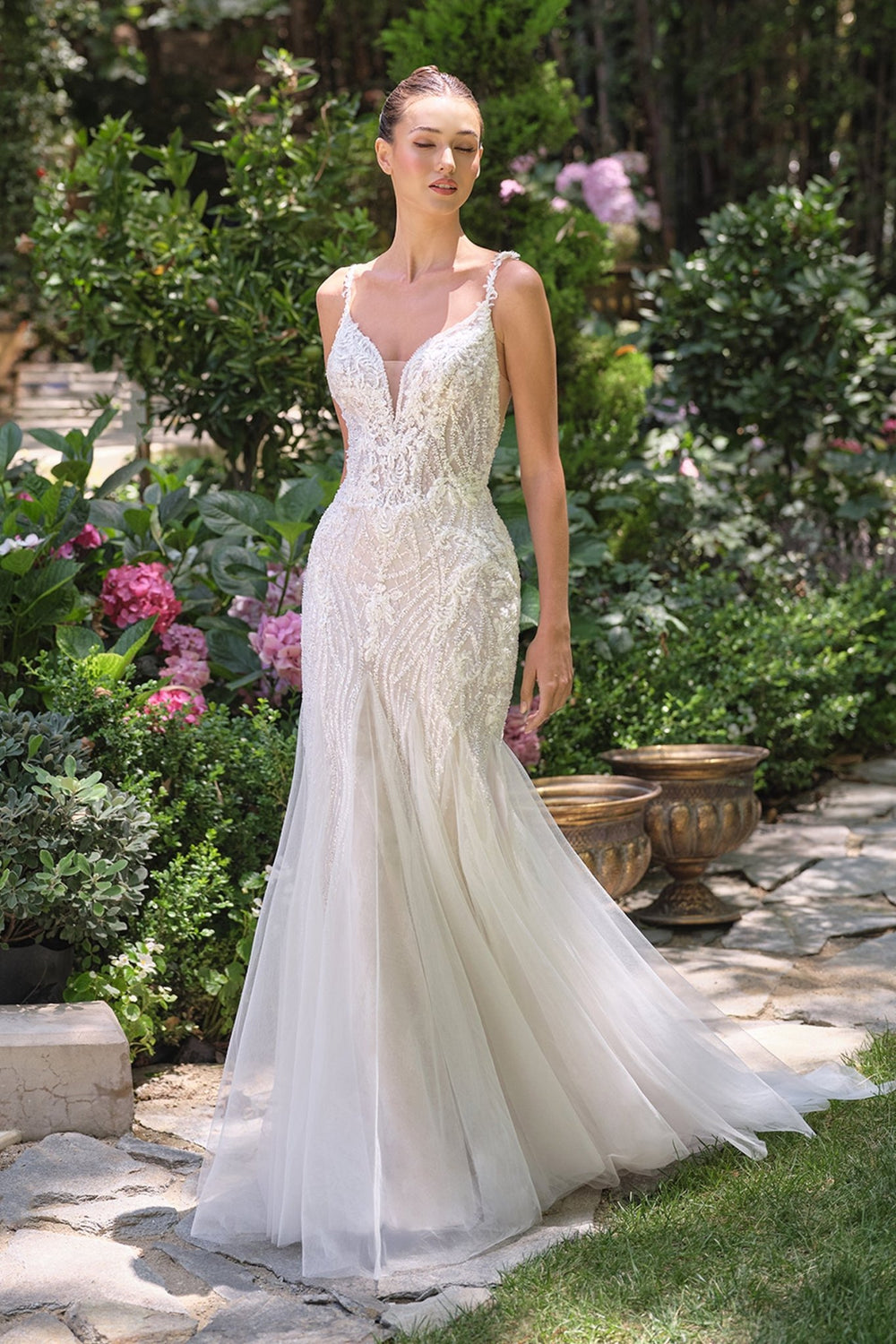 WL066 - Andrea Leo Couture