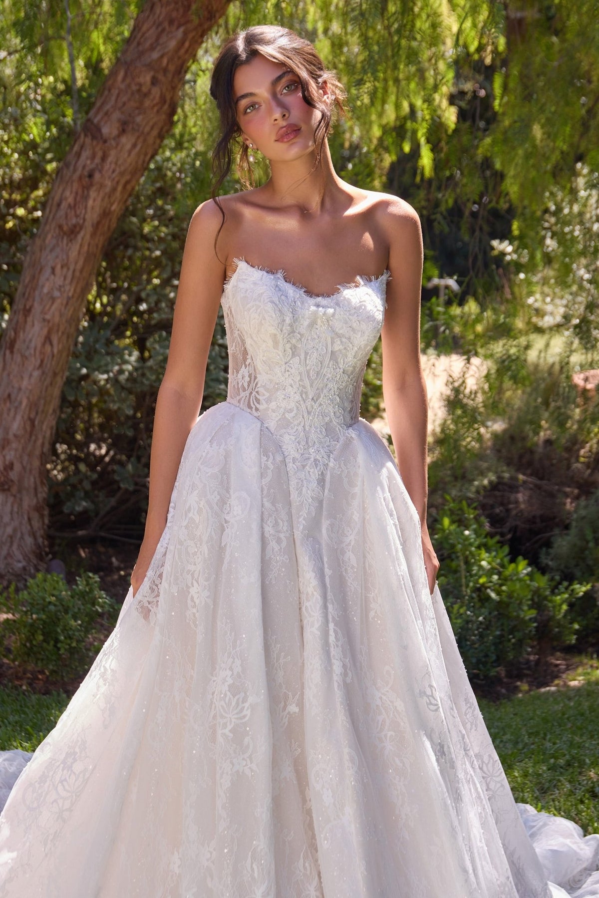 WL079 - Andrea Leo Couture