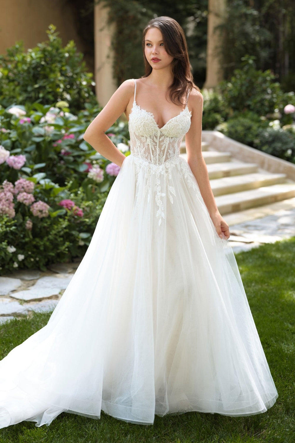 WL087 - Andrea Leo Couture